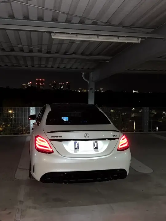 Mercedes-Benz C-Class 2016 photo 2