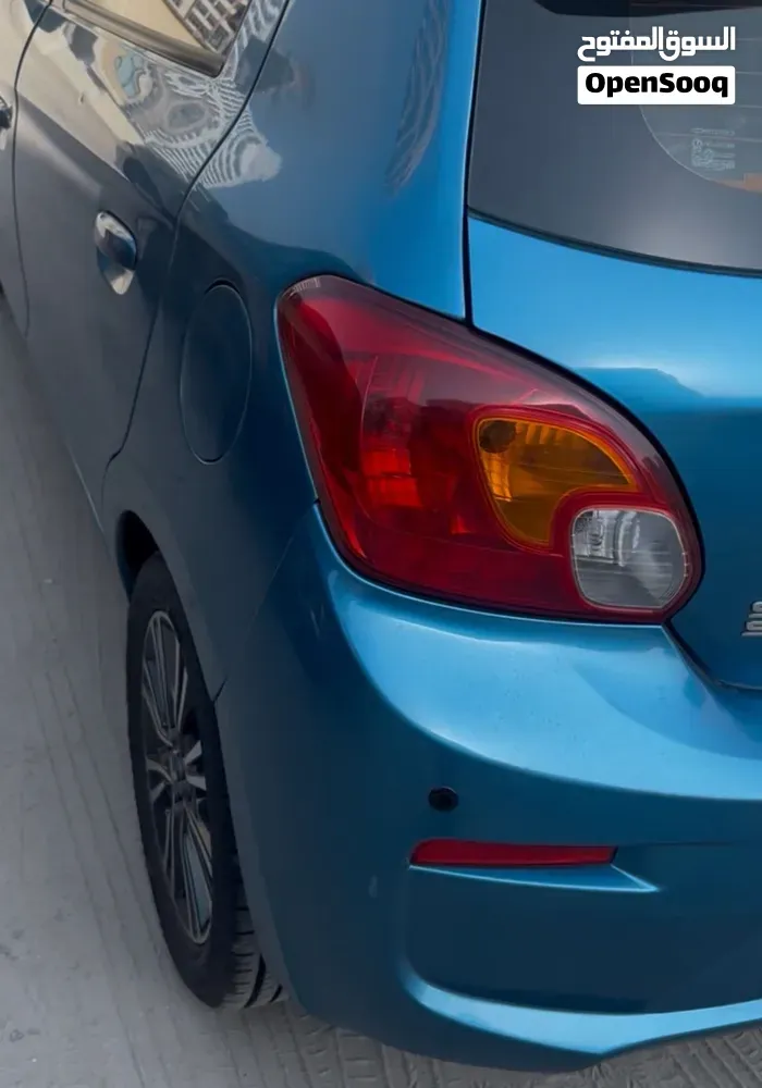 Mitsubishi Space Star 2019 photo 2
