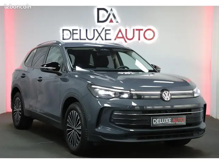 Volkswagen Tiguan 2025 photo 3