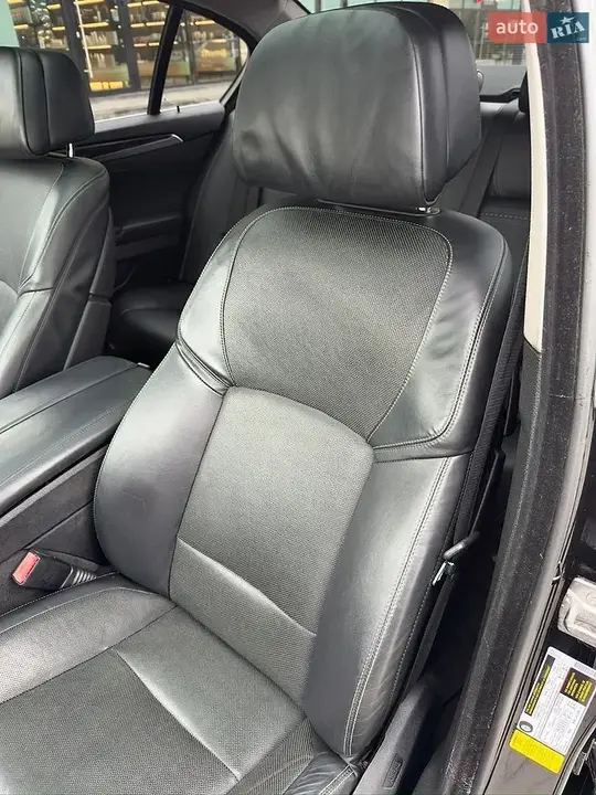 BMW 5 Series 2015 photo 4