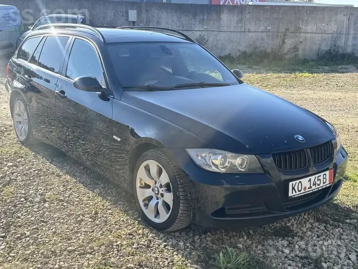 BMW 320 2007 photo 2