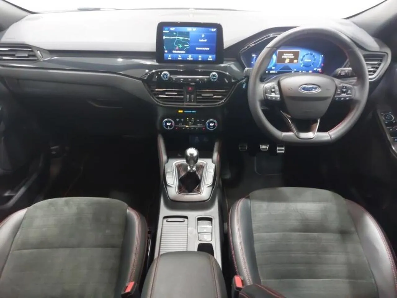 Ford Kuga 2022 photo 3