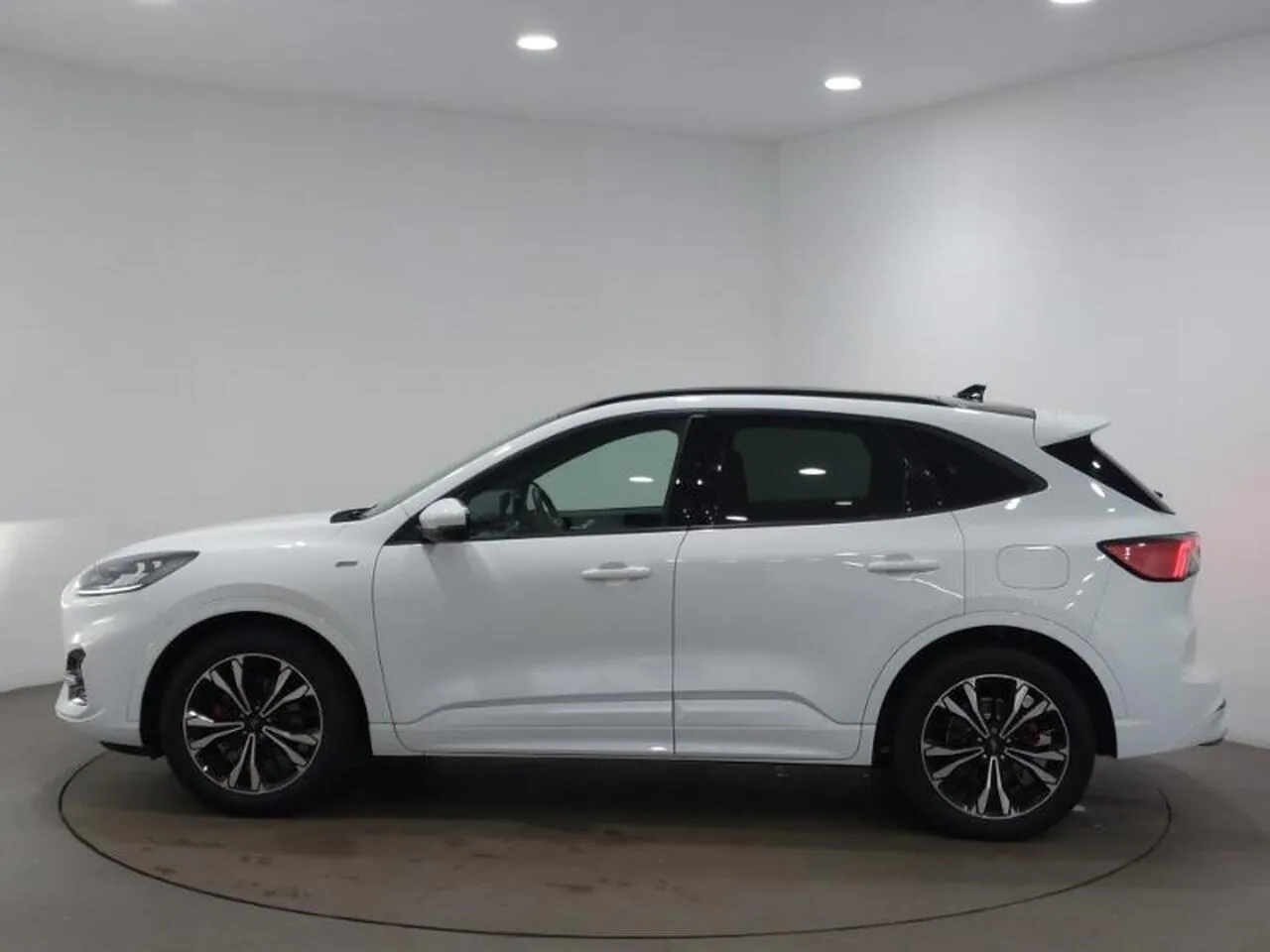 Ford Kuga 2022 photo 4