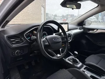 Ford Focus 2019 photo 3