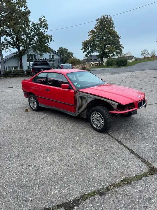 BMW E36