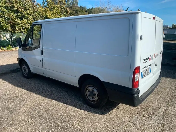 Ford Transit 2006 photo 2