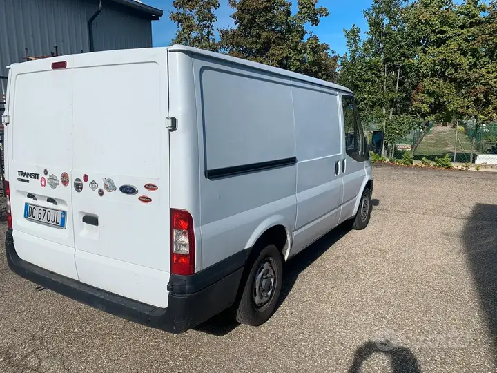 Ford Transit 2006 photo 4