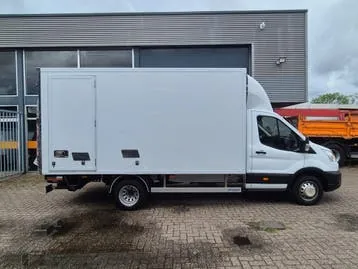 Ford Transit 2020 photo 2