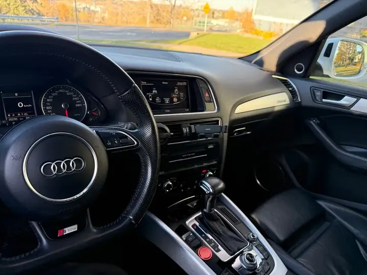 Audi Q5 2013 photo 2