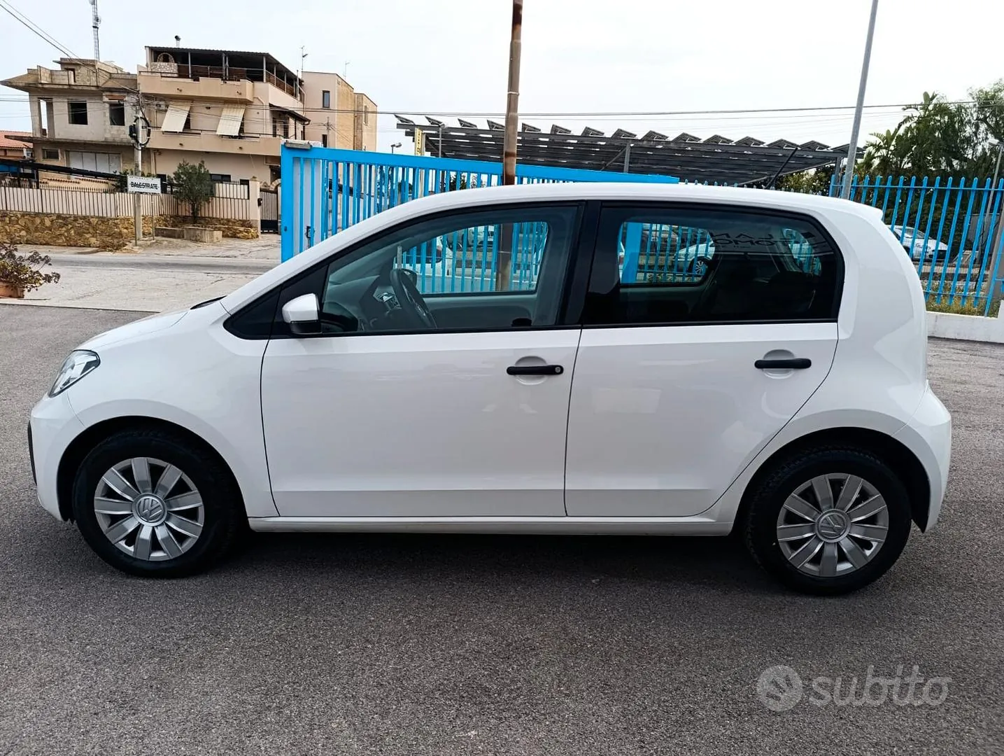 Volkswagen Up 2017 photo 4