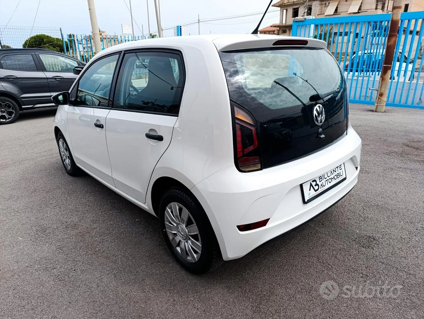 Volkswagen Up 2017 photo 5