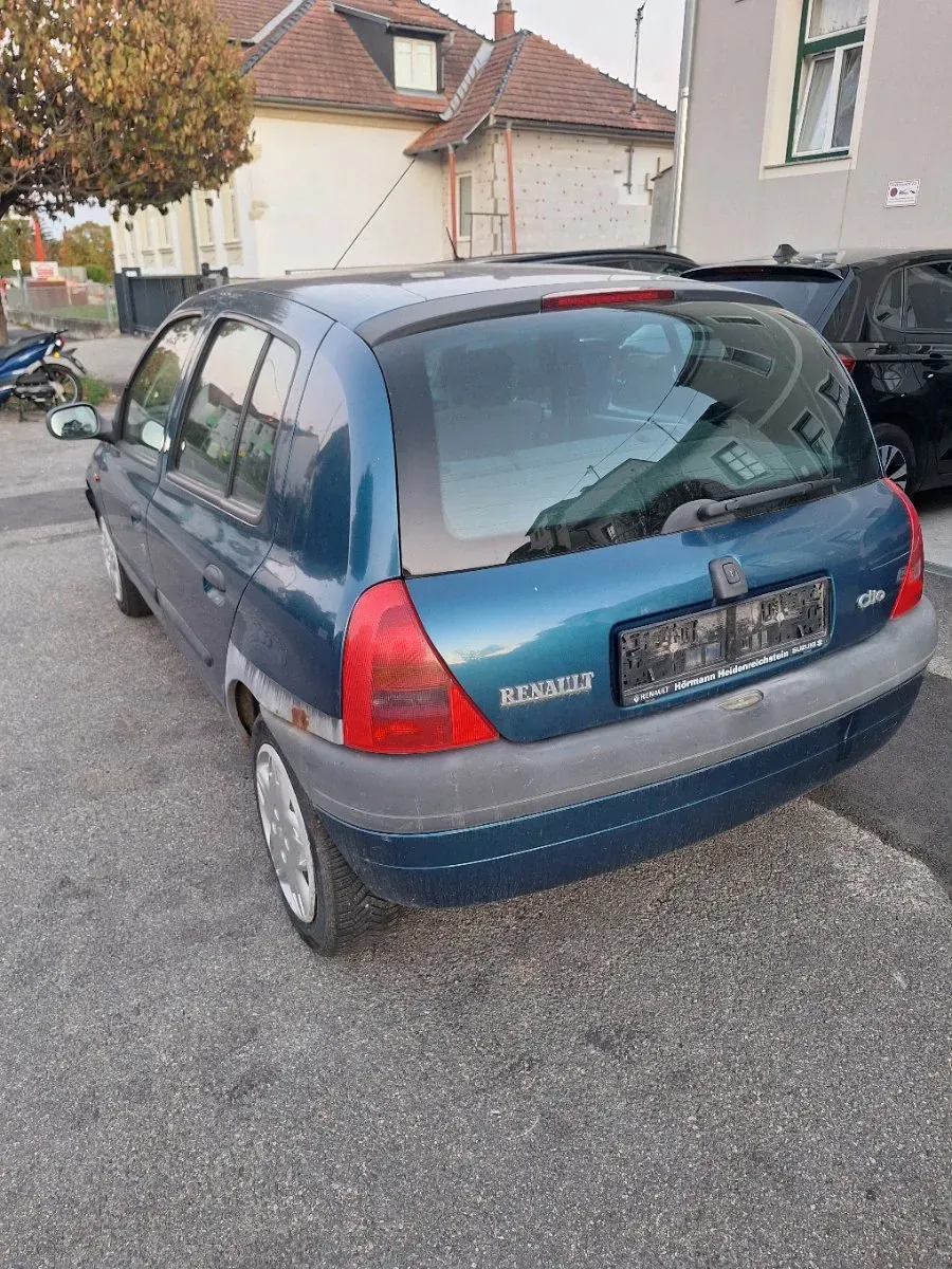 Renault Clio 1998 photo 3