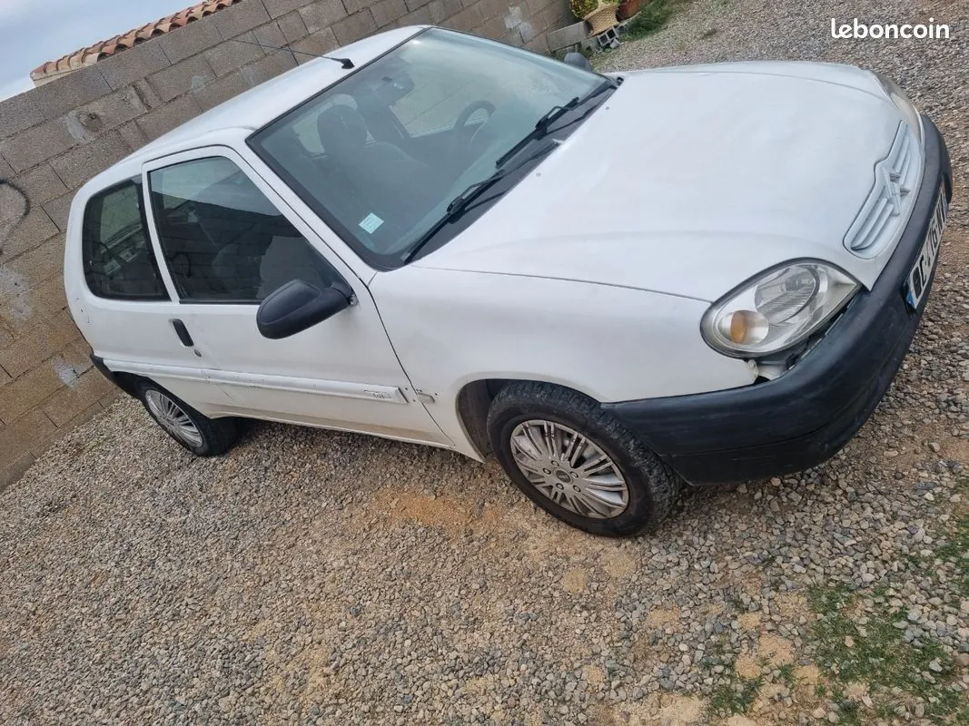 Citroen Saxo 2000 photo 2