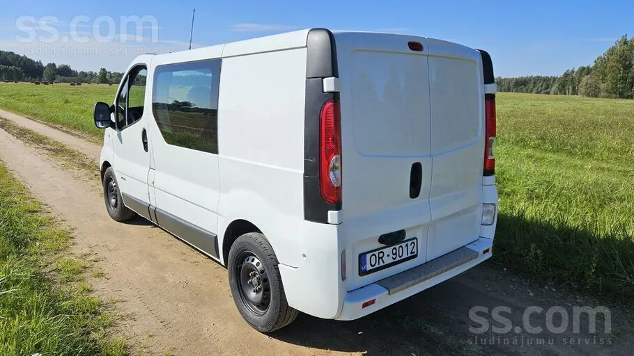 Nissan Primastar 2012 photo 4