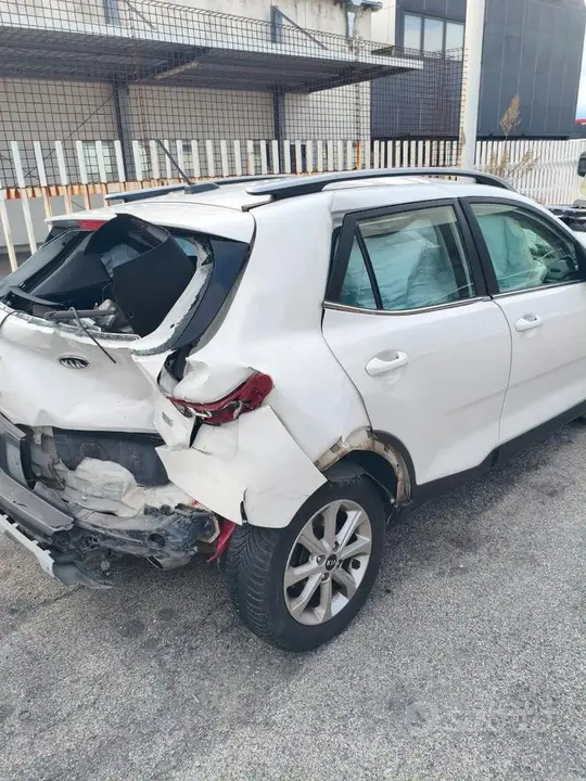 Kia Stonic 2019 photo 3