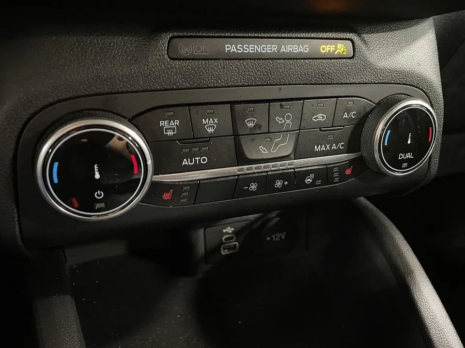 Ford Escape 2025 photo 4