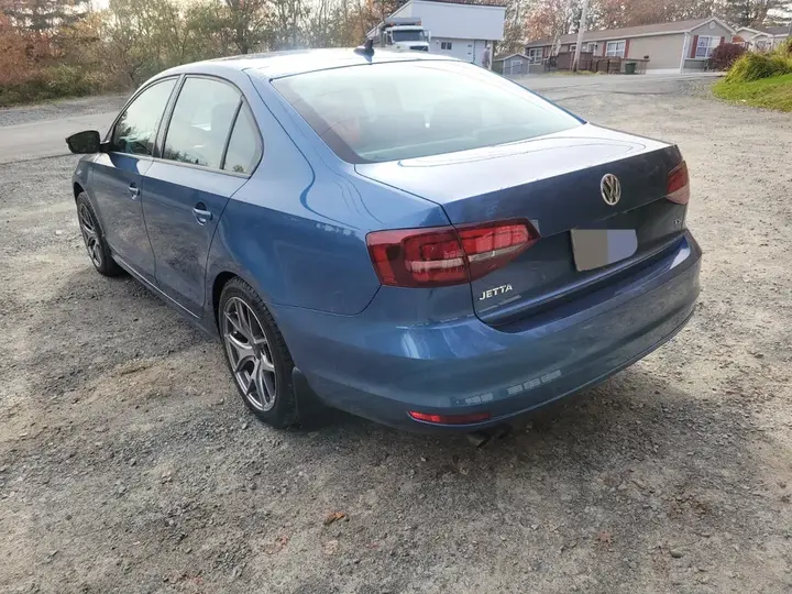 Volkswagen Jetta 2016 photo 3