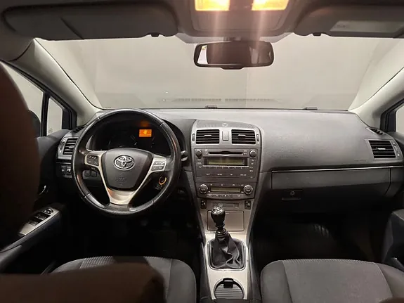 Toyota Avensis 2009 photo 5