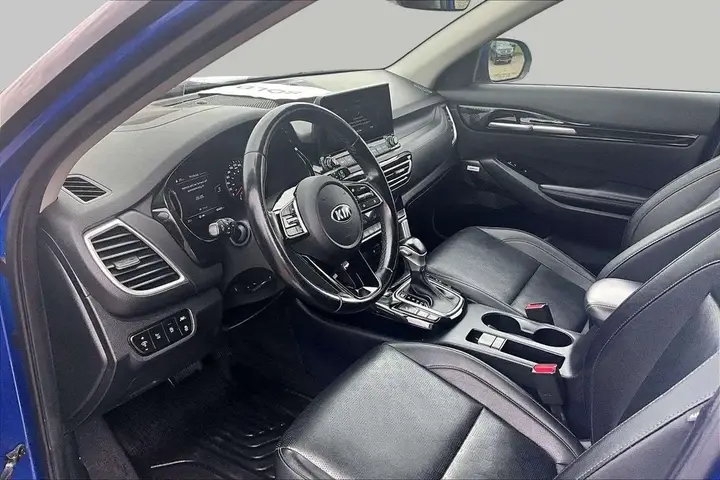 Kia Seltos 2021 photo 2