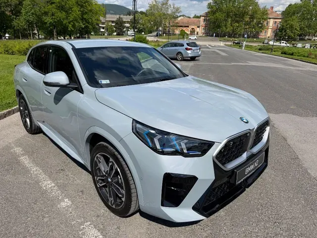 BMW X2 2025 photo 2