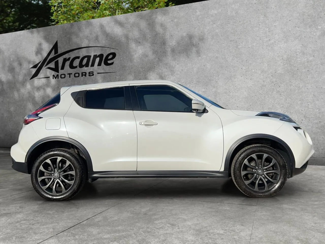 Nissan Juke 2015 photo 2