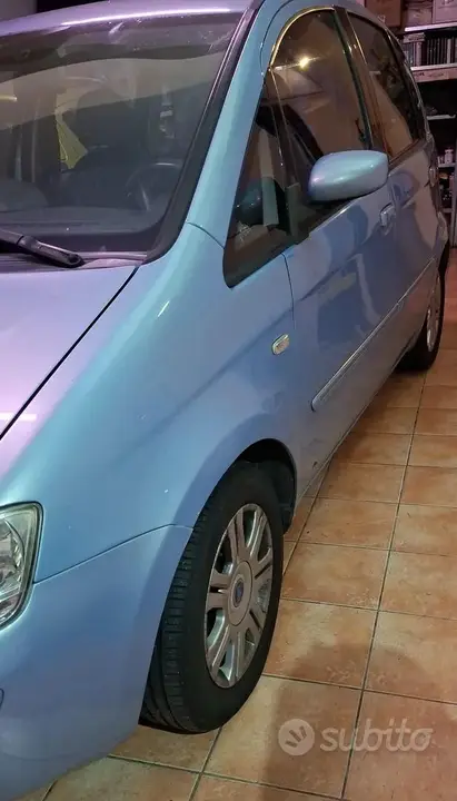 Fiat Idea 2006 photo 4