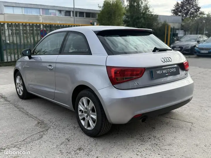 Audi A1 2014 photo 4