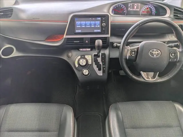 Toyota Sienna 2018 photo 3