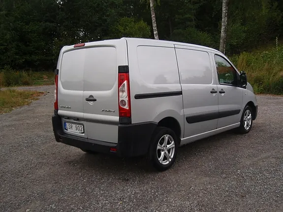 Citroen Jumpy 2011 photo 3