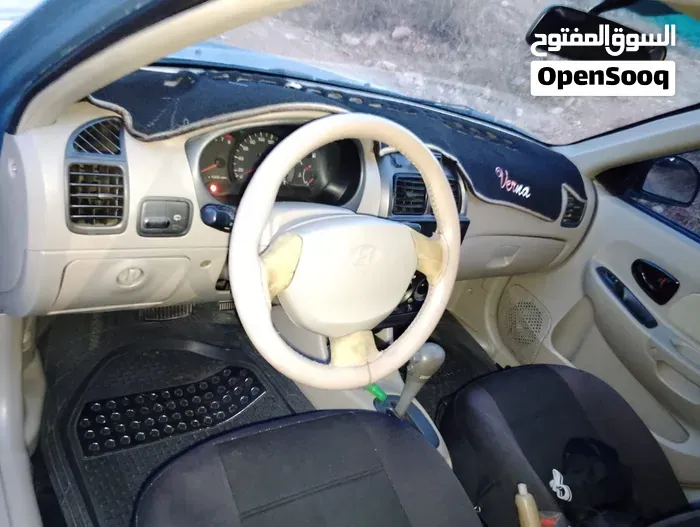 Hyundai Verna 2009 photo 4