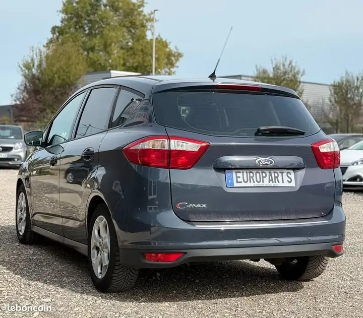 Ford C-Max 2013 photo 4