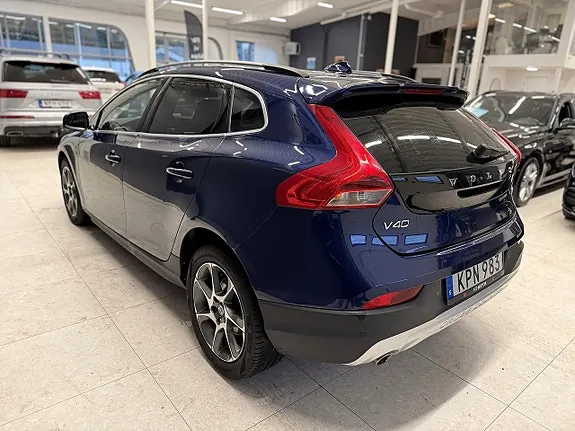 Volvo V40 Cross Country 2015 photo 3