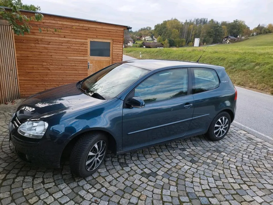 Volkswagen Golf V