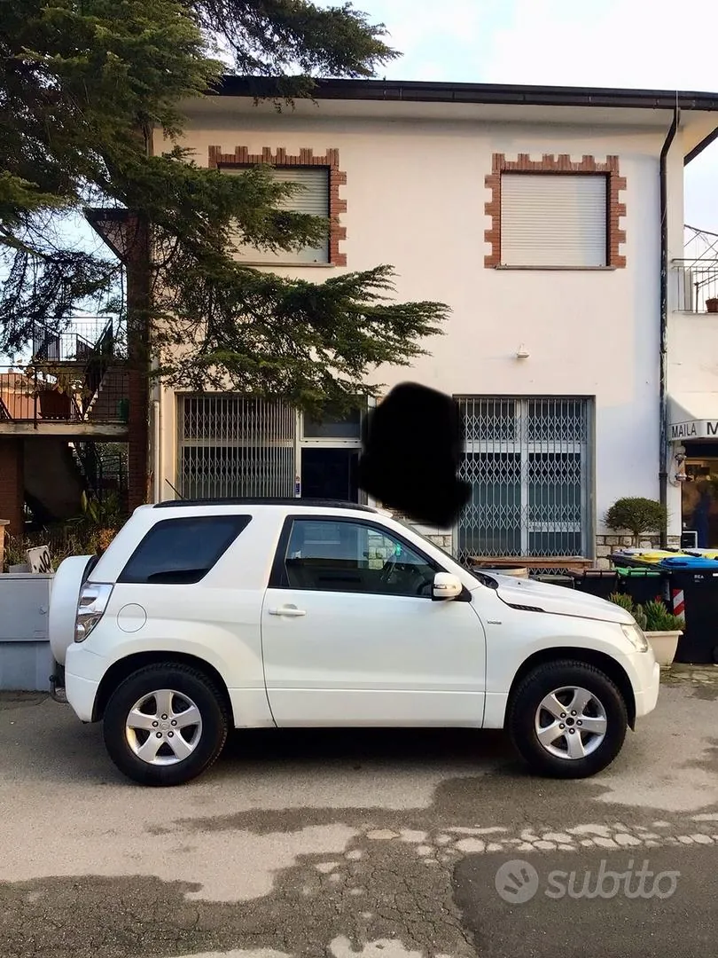 Suzuki Grand Vitara 2009 photo 2