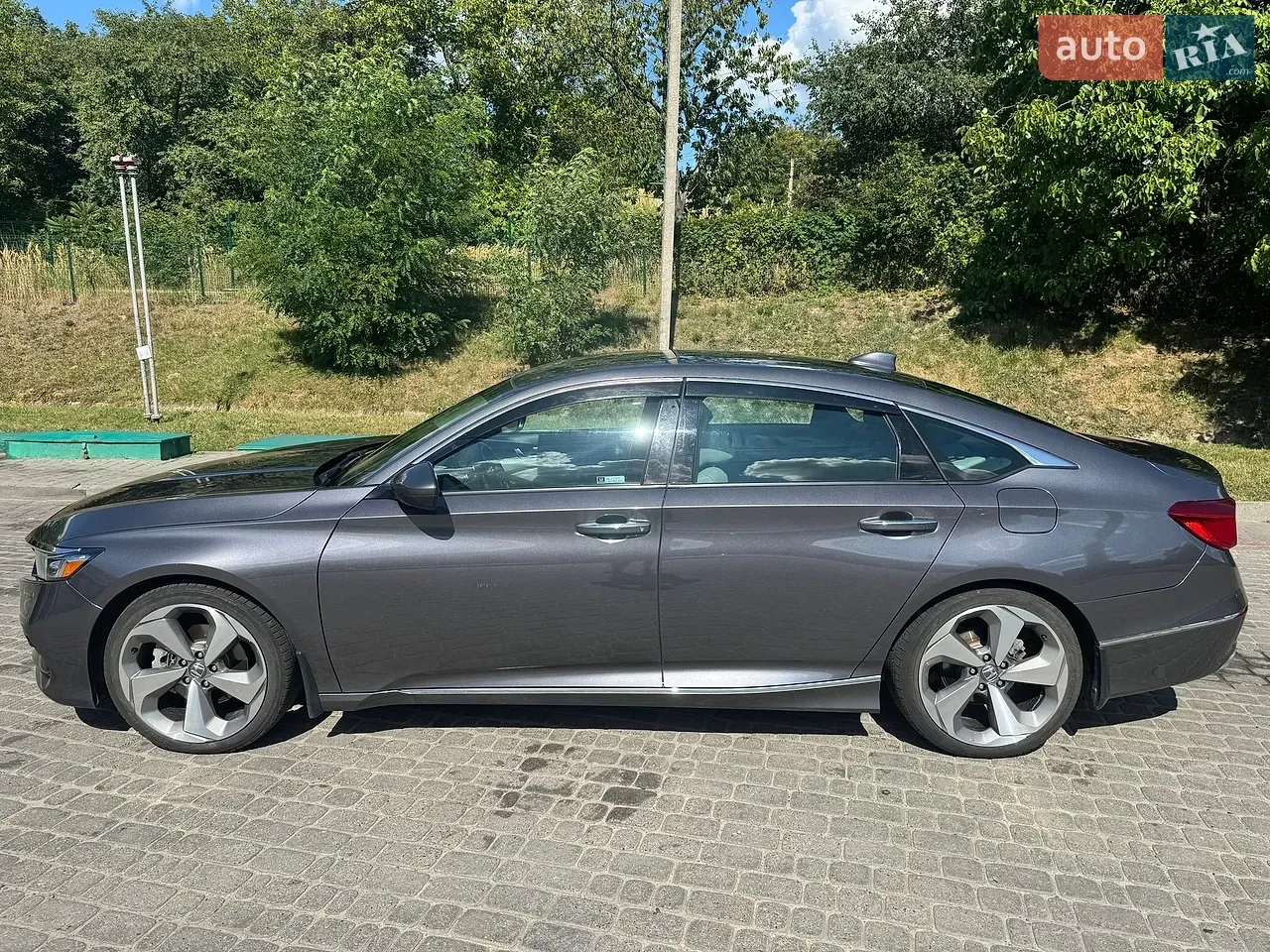 Honda Accord 2018 photo 3