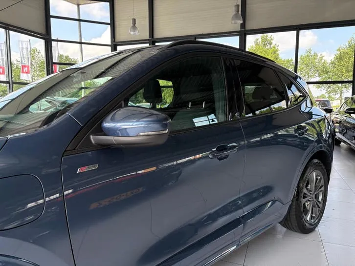 Ford Kuga 2021 photo 3