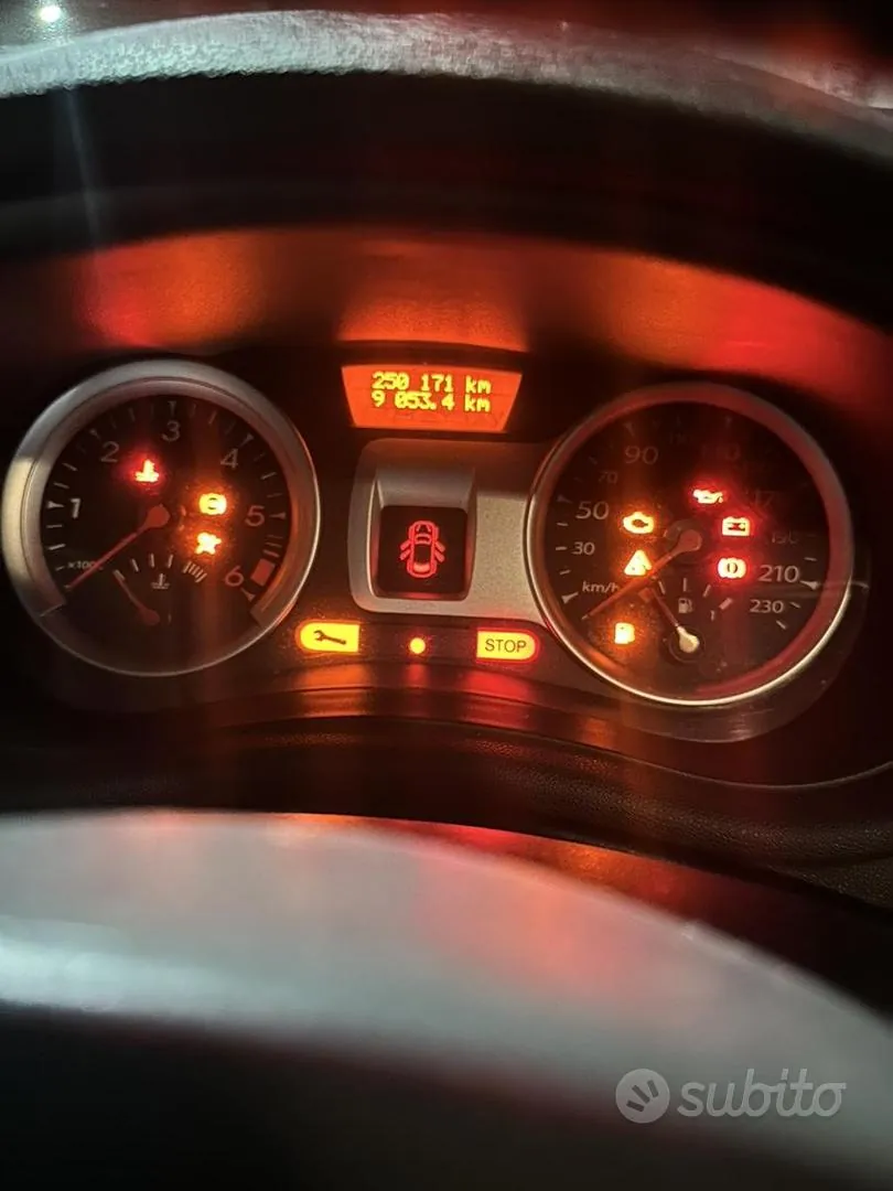 Renault Clio 2011 photo 4