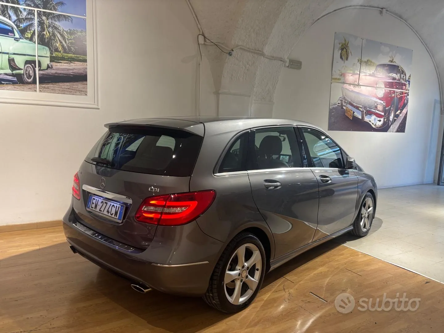 Mercedes-Benz B-Class 2014 photo 2