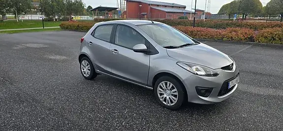 Mazda 2