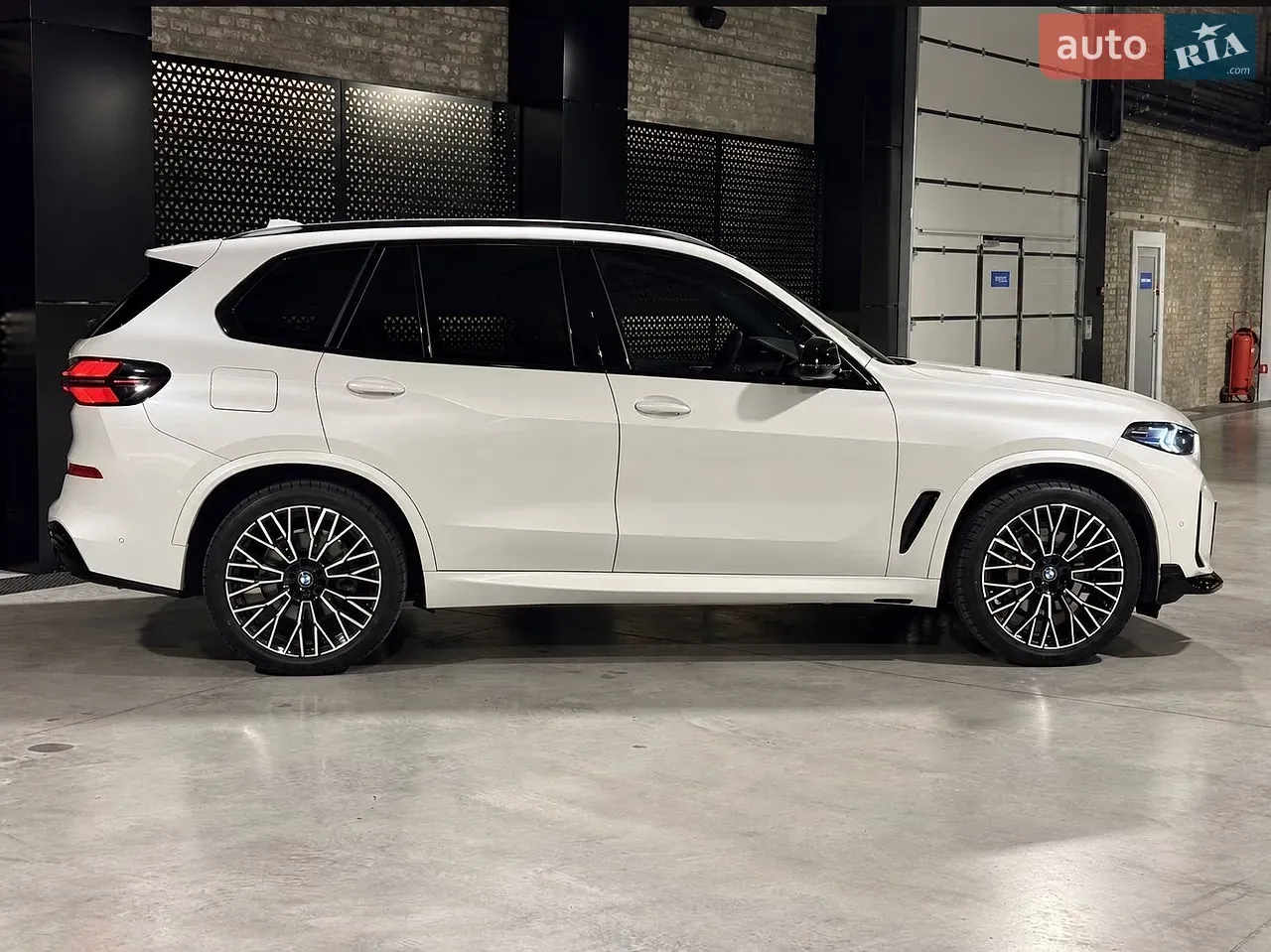BMW X5 2019 photo 5