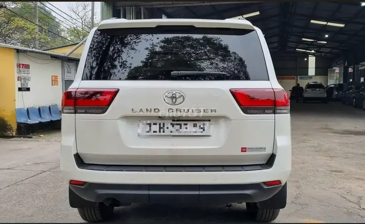 Toyota Land Cruiser 2021 photo 3