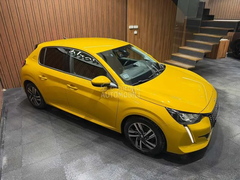 Peugeot 208 2019 photo 5