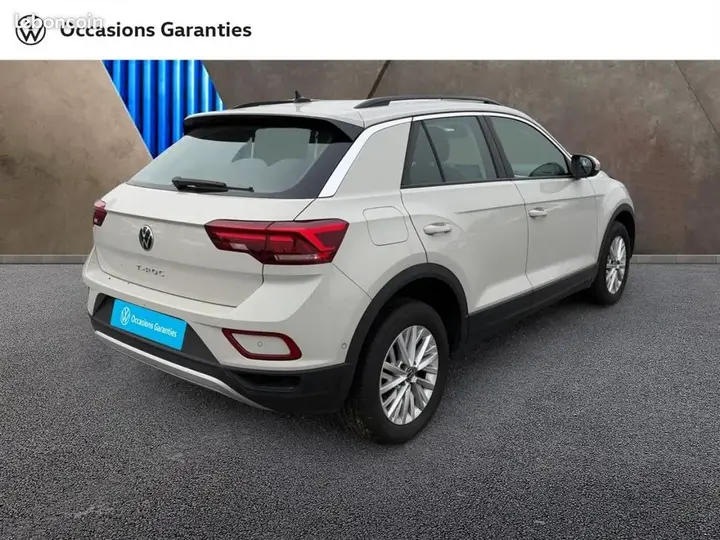 Volkswagen T-Roc 2025 photo 3