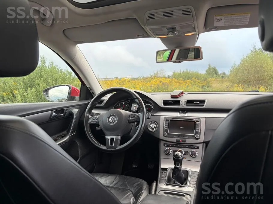 Volkswagen Passat 2013 photo 4