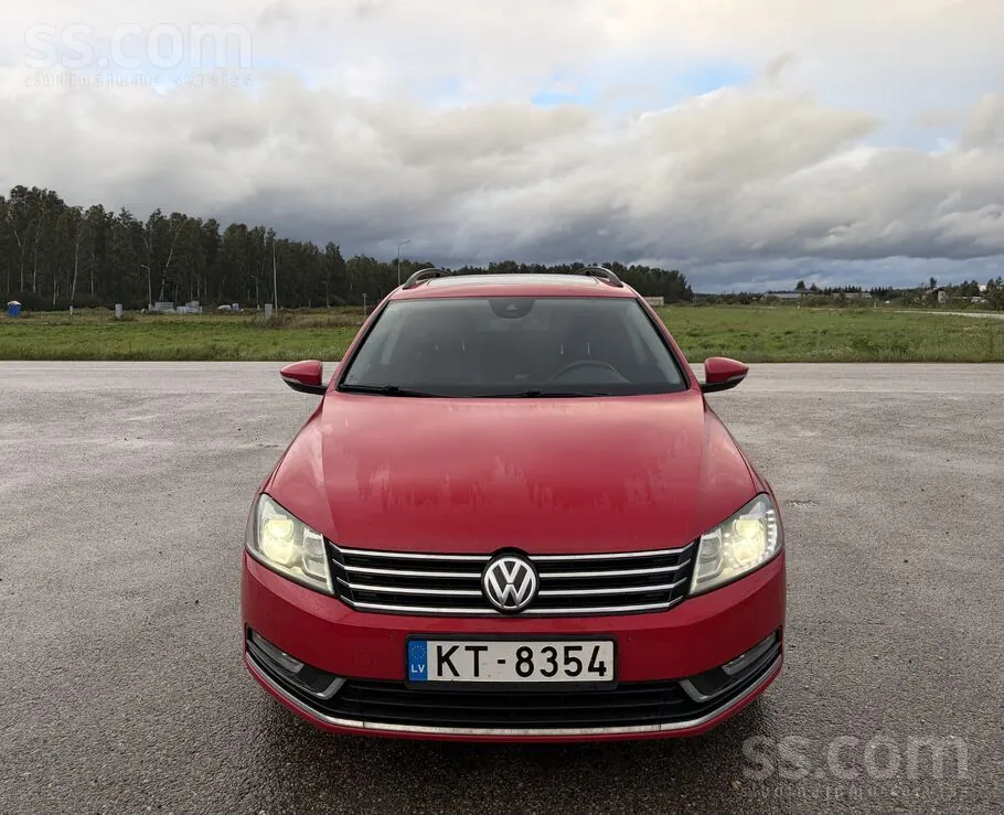 Volkswagen Passat 2013 photo 2