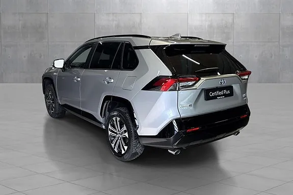 Toyota Rav4 2023 photo 3