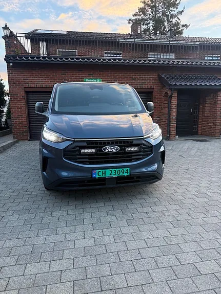Ford Transit Custom 320L 2024 photo 4