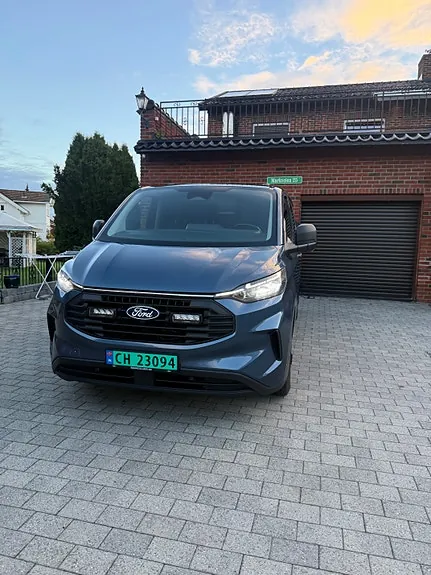 Ford Transit Custom 320L