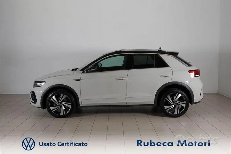 Volkswagen T-Roc 2023 photo 3