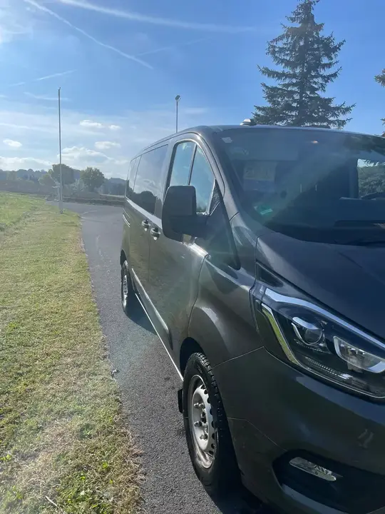 Ford Transit Custom 2020 photo 2